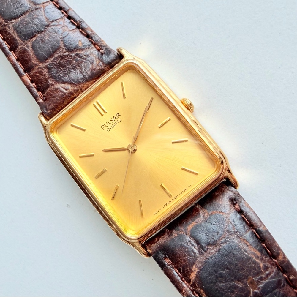New Pulsar Unisex Quartz Watch